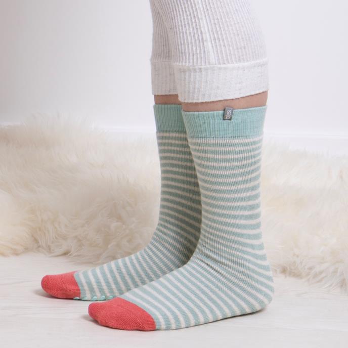 totes toasties® Ladies Original Slipper Socks (Triple Pack) Robin Extra Image 4